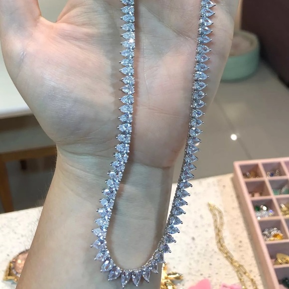 Pear Cut Necklace - Picture 11 of 16